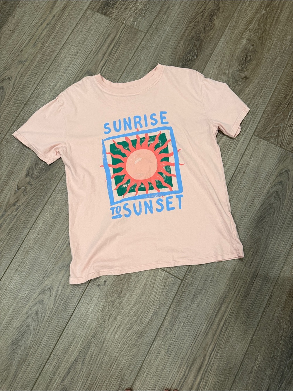 Z Supply Peach Graphic 'Sunrise to Sunset' Short Sleeve Tee